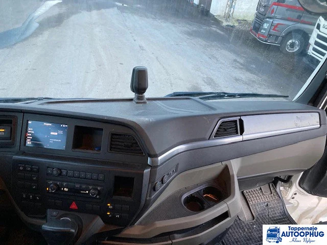 MAN TGX 28.510 6X2 – Hydraulic – Leasing MAN TGX 28.510 6X2 – Hydraulic: das Bild 17