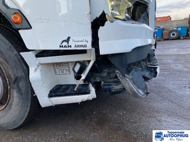 MAN TGX 28.510 6X2 – Hydraulic – Leasing MAN TGX 28.510 6X2 – Hydraulic: das Bild 10