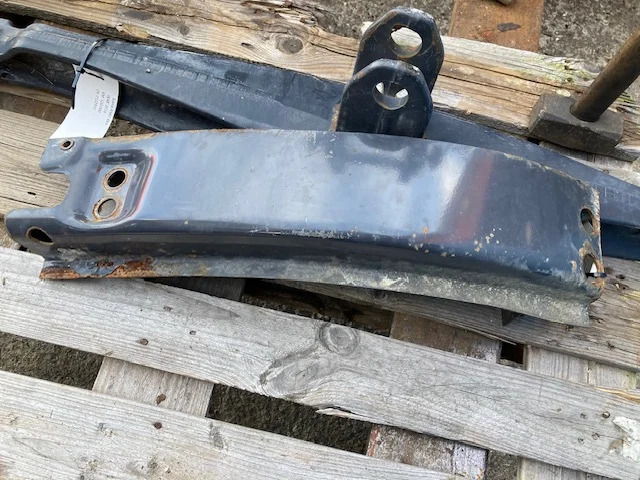 Scania 1853172 – Scania beam LH - Rahmen/ Chassis für LKW: das Bild 1 Scania 1853172 – Scania beam LH - Rahmen/ Chassis für LKW: das Bild 1