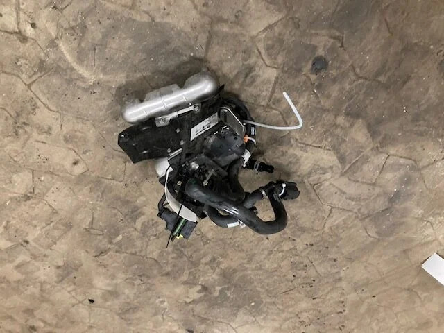 Scania Heater – Oliefyr 6kw – Scania 3034224 - Elektrische Ausrüstung für LKW: das Bild 1 Scania Heater – Oliefyr 6kw – Scania 3034224 - Elektrische Ausrüstung für LKW: das Bild 1