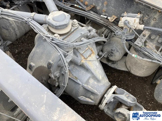 Volvo FH500 TC 8X2 - Fahrgestell LKW: das Bild 5 Volvo FH500 TC 8X2 - Fahrgestell LKW: das Bild 5