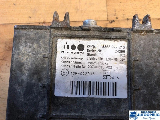 Volvo RAS-EC Steuerung OEM 20700313 P02 - Elektrische Ausrüstung für LKW: das Bild 2 Volvo RAS-EC Steuerung OEM 20700313 P02 - Elektrische Ausrüstung für LKW: das Bild 2