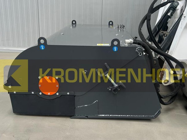 Bobcat Cangini SPZ180 1800 mm Bezem - Kehrbesen: das Bild 2 Bobcat Cangini SPZ180 1800 mm Bezem - Kehrbesen: das Bild 2
