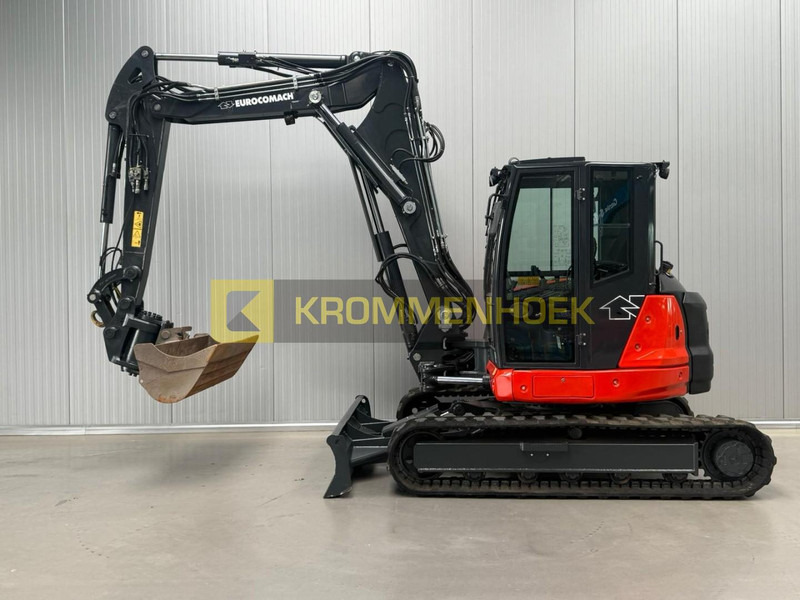 Eurocomach ES 100 TR Powertilt - Minibagger: das Bild 1 Eurocomach ES 100 TR Powertilt - Minibagger: das Bild 1