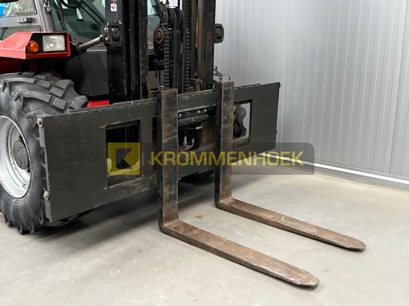 Geländestapler Manitou M 50-4: das Bild 9