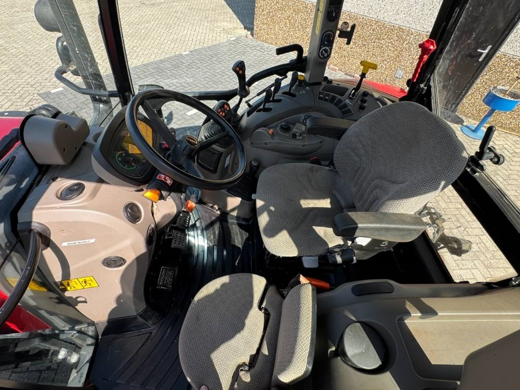 Traktor Case IH Farmall 100C, loader ready, EHR, 2023!!: das Bild 24