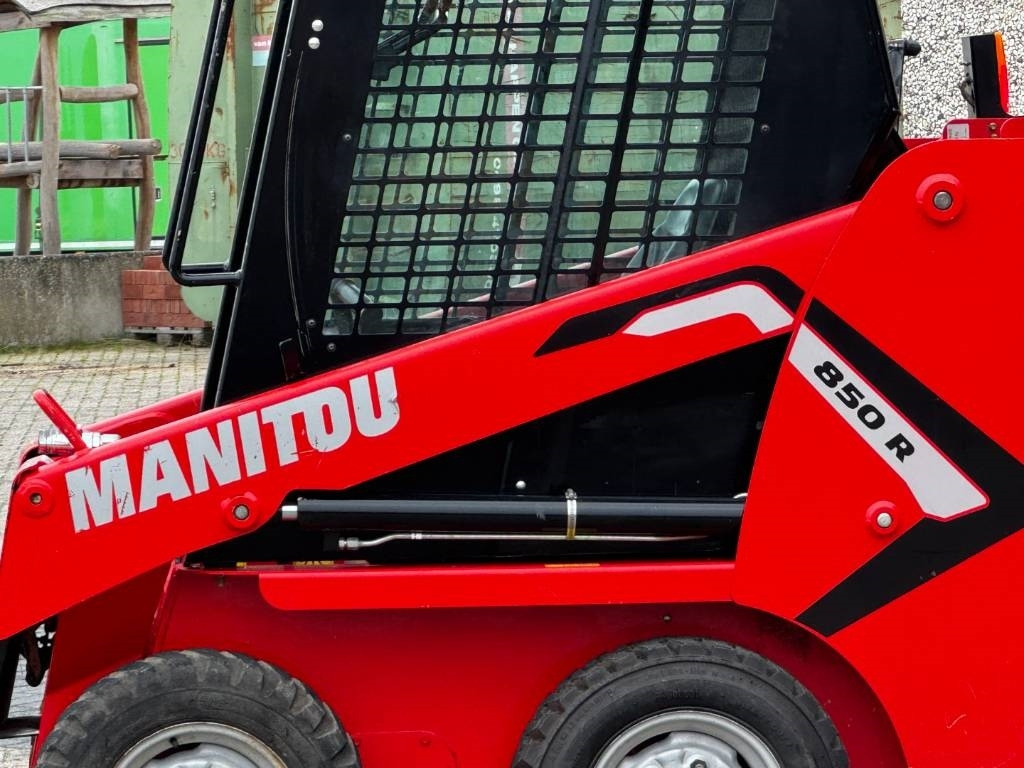 Manitou 850R, 2021, 365 hours! - Kompaktlader: das Bild 3 Manitou 850R, 2021, 365 hours! - Kompaktlader: das Bild 3