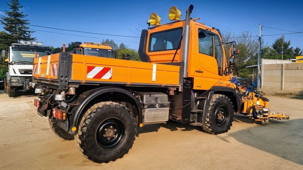 MERCEDES-BENZ Unimog U300 - Kommunal-/ Sonderfahrzeug: das Bild 5 MERCEDES-BENZ Unimog U300 - Kommunal-/ Sonderfahrzeug: das Bild 5