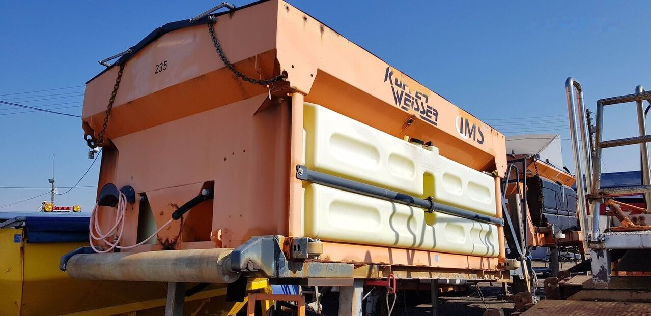 Schmidt KUPPER WEISSER 5m3 - Salzstreuer für Kommunal-/ Sonderfahrzeug: das Bild 1 Schmidt KUPPER WEISSER 5m3 - Salzstreuer für Kommunal-/ Sonderfahrzeug: das Bild 1