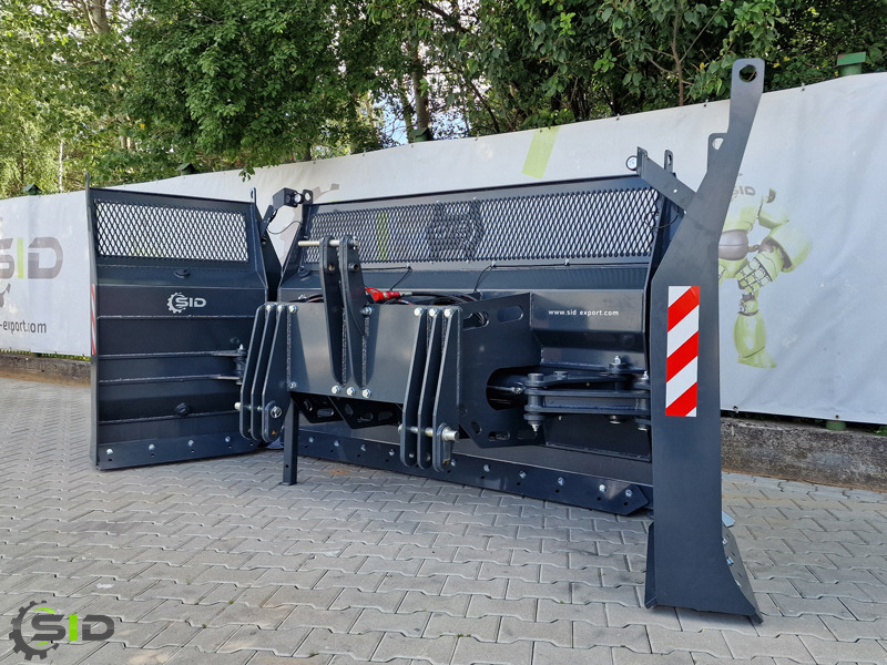 SID Maisschild Silogabel Flachschieber / Le bulldozer à maïs/ Corn plough / Silage blade /maize shield 4,5 m 3P.2+3 - Nacherntebehandlung Gerät: das Bild 4 SID Maisschild Silogabel Flachschieber / Le bulldozer à maïs/ Corn plough / Silage blade /maize shield 4,5 m 3P.2+3 - Nacherntebehandlung Gerät: das Bild 4