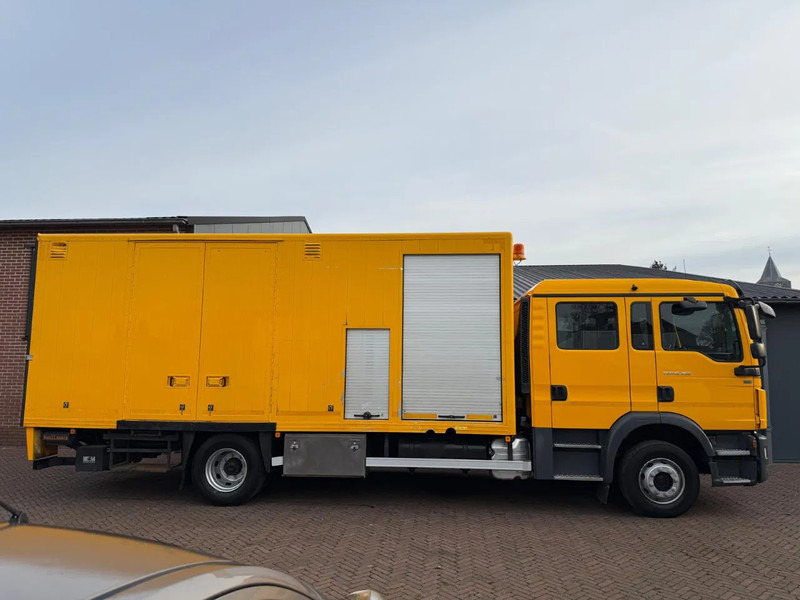 MAN TGM 15.250 E6 DC FUELSTATION ATLAS COPCO WaterTank - Koffer LKW: das Bild 2 MAN TGM 15.250 E6 DC FUELSTATION ATLAS COPCO WaterTank - Koffer LKW: das Bild 2
