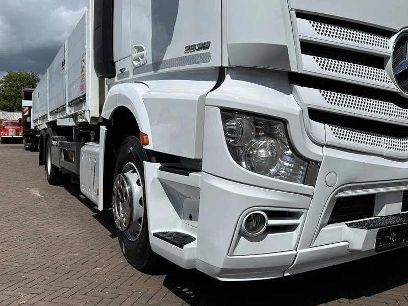 Mercedes-Benz Actros 2636 BDF OPEN LAADBAK CAMERA 380DKM - Pritsche LKW: das Bild 5 Mercedes-Benz Actros 2636 BDF OPEN LAADBAK CAMERA 380DKM - Pritsche LKW: das Bild 5