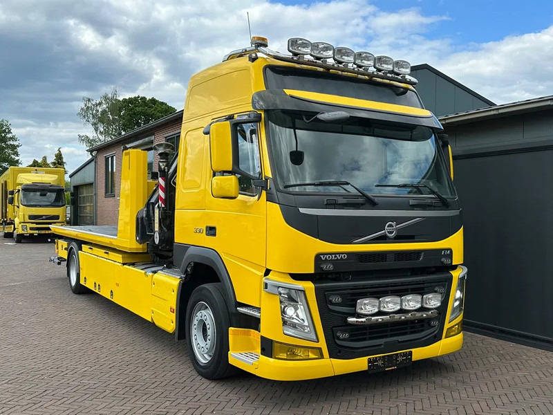 Volvo FM 330 TOWTRUCK FASSI CRANE WHEELLIFT gereserveerd - Abschleppwagen: das Bild 1 Volvo FM 330 TOWTRUCK FASSI CRANE WHEELLIFT gereserveerd - Abschleppwagen: das Bild 1