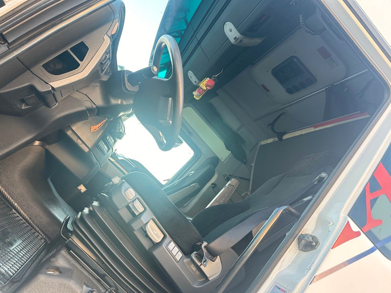 MAN TGX 26.440 - Pritsche LKW, Autokran: das Bild 5 MAN TGX 26.440 - Pritsche LKW, Autokran: das Bild 5