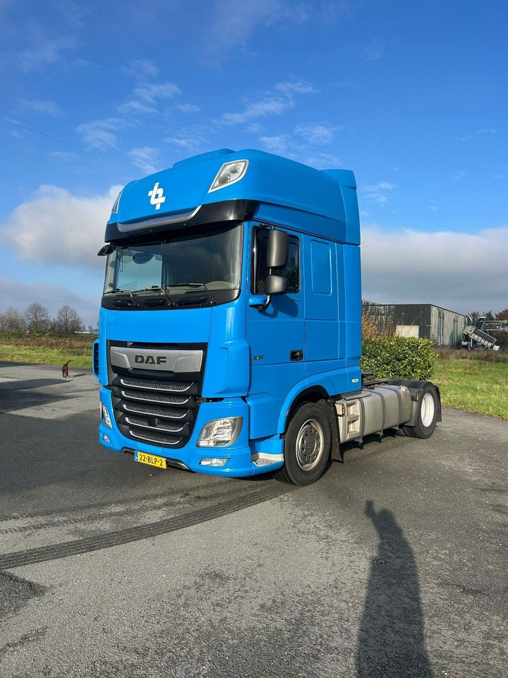 DAF XF 106.480 3x DAF Super Space 480Hp - Sattelzugmaschine: das Bild 3 DAF XF 106.480 3x DAF Super Space 480Hp - Sattelzugmaschine: das Bild 3