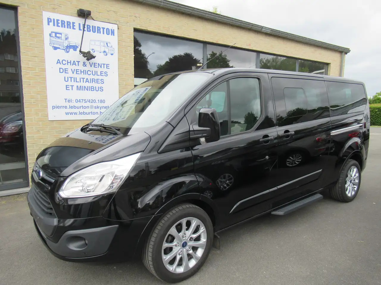 Ford Tourneo Custom 2.0 TDCi L2H1 - Andere Technik: das Bild 1 Ford Tourneo Custom 2.0 TDCi L2H1 - Andere Technik: das Bild 1