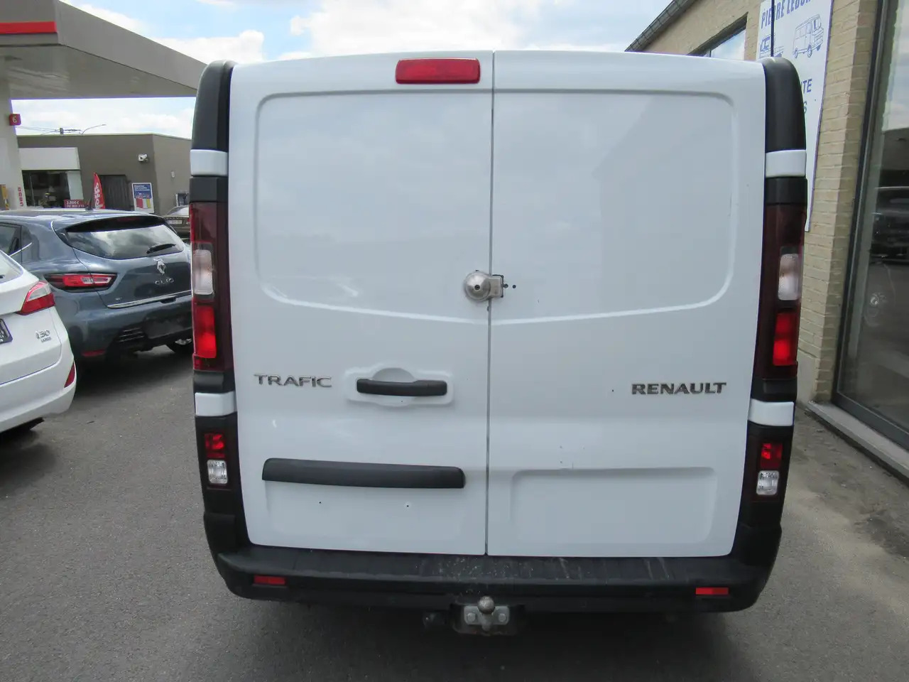 Renault Trafic CLIM AIRCO NAVI 11400€+TVA/BTW - Kleintransporter: das Bild 4 Renault Trafic CLIM AIRCO NAVI 11400€+TVA/BTW - Kleintransporter: das Bild 4
