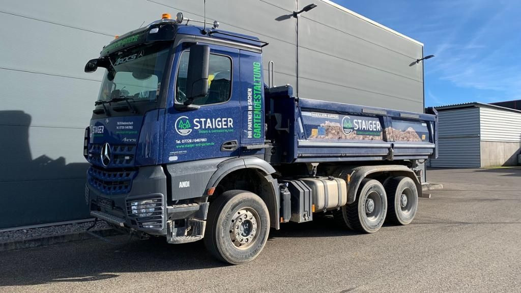 Mercedes-Benz Arocs AHK AUT Kam. KlimaA LM Massage Navi - Kipper: das Bild 1 Mercedes-Benz Arocs AHK AUT Kam. KlimaA LM Massage Navi - Kipper: das Bild 1