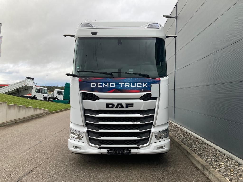 DAF XG 480 FT LED Intarder Kamera Hydraulik - Sattelzugmaschine: das Bild 2 DAF XG 480 FT LED Intarder Kamera Hydraulik - Sattelzugmaschine: das Bild 2