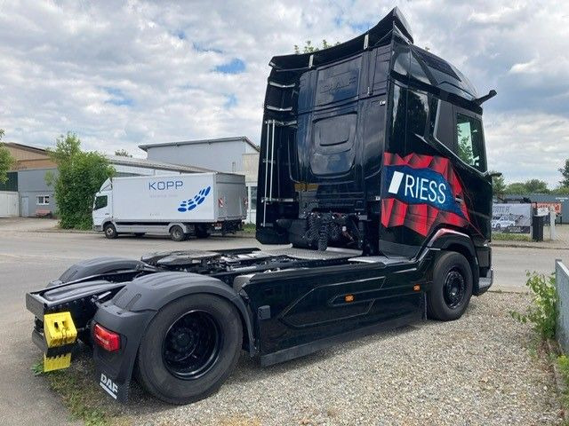 DAF XG 530 FT Vollluft Leder Kamera SpurH - Sattelzugmaschine: das Bild 4 DAF XG 530 FT Vollluft Leder Kamera SpurH - Sattelzugmaschine: das Bild 4