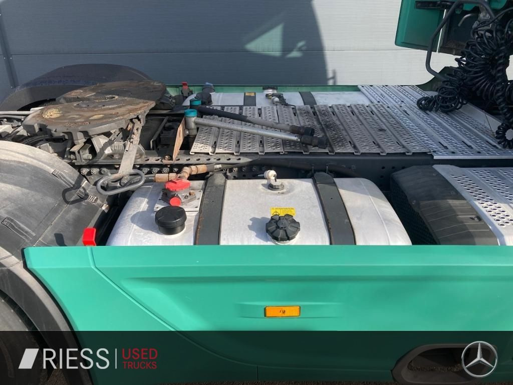 Mercedes-Benz Actros 1853 LS Giga Space Alcoa Hydraulik Navi - Sattelzugmaschine: das Bild 4 Mercedes-Benz Actros 1853 LS Giga Space Alcoa Hydraulik Navi - Sattelzugmaschine: das Bild 4
