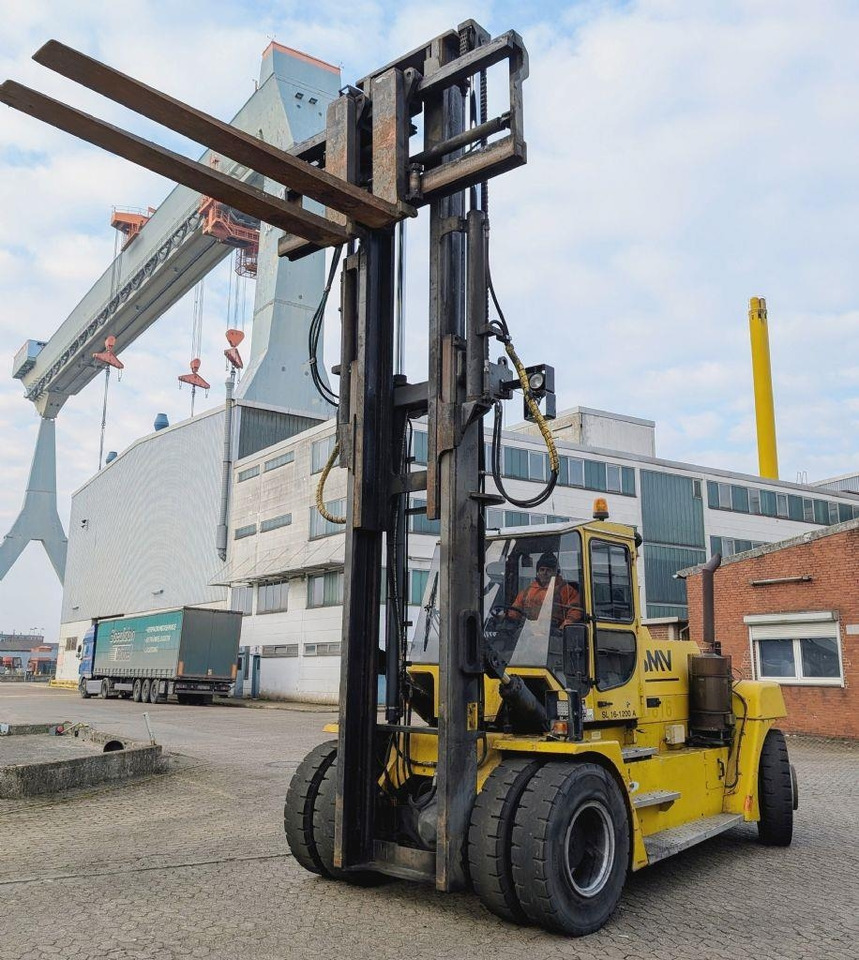 SMV SL16-1200 - Dieselstapler: das Bild 5 SMV SL16-1200 - Dieselstapler: das Bild 5