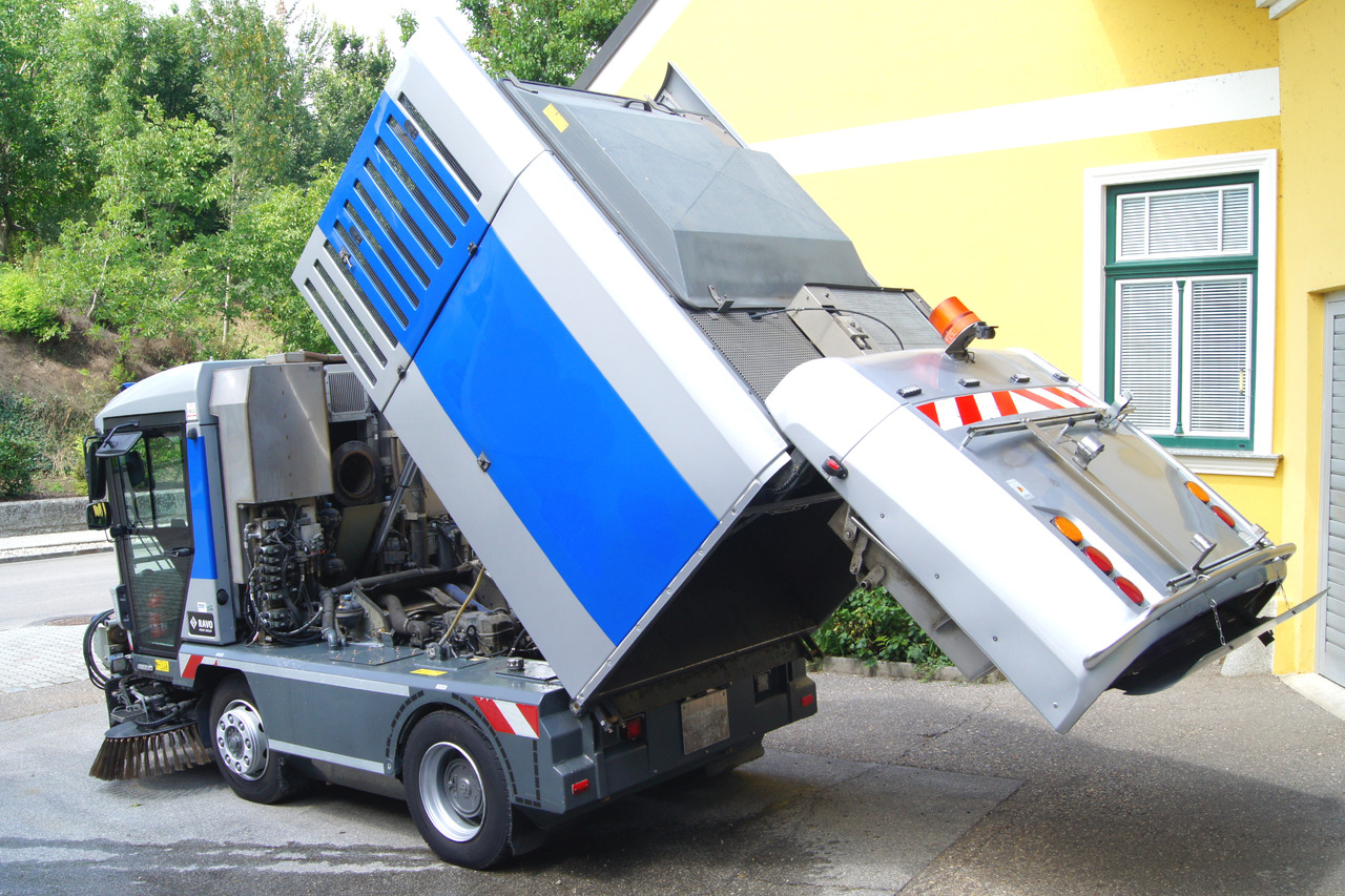RAVO 560 /EURO 6/TÜV/3.Kehrbesen/Recyclingsystem - Kehrmaschine: das Bild 5 RAVO 560 /EURO 6/TÜV/3.Kehrbesen/Recyclingsystem - Kehrmaschine: das Bild 5