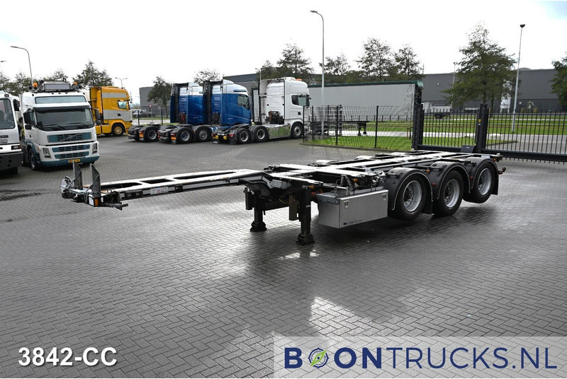 D-Tec FLEXITRAILER | 2x20-30-40-45ft HC * 2x LIFT AXLE * 3x EXTENDABLE * ADR * APK 10-2026 * NL TRAILER - Container/ Wechselfahrgestell Auflieger: das Bild 5 D-Tec FLEXITRAILER | 2x20-30-40-45ft HC * 2x LIFT AXLE * 3x EXTENDABLE * ADR * APK 10-2026 * NL TRAILER - Container/ Wechselfahrgestell Auflieger: das Bild 5