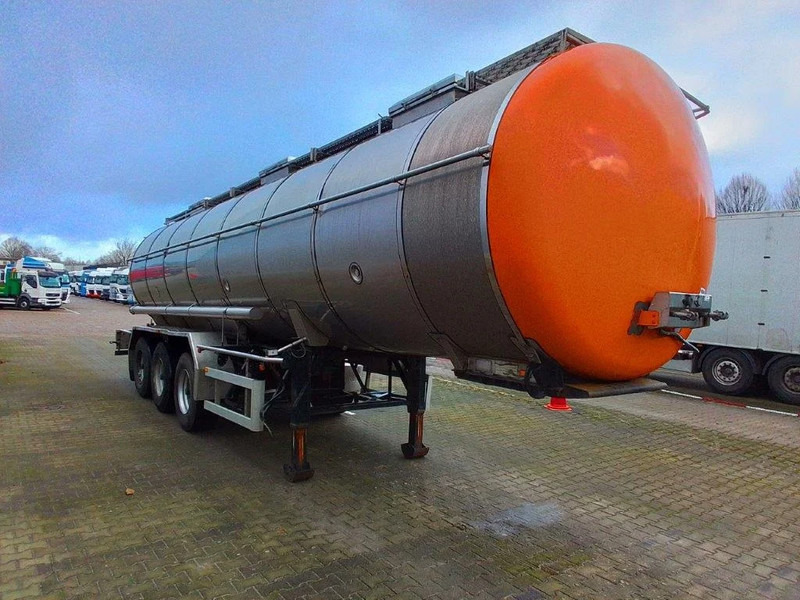 Burg 30000 liter 3 kamer tankoplegger - Tankauflieger: das Bild 5 Burg 30000 liter 3 kamer tankoplegger - Tankauflieger: das Bild 5