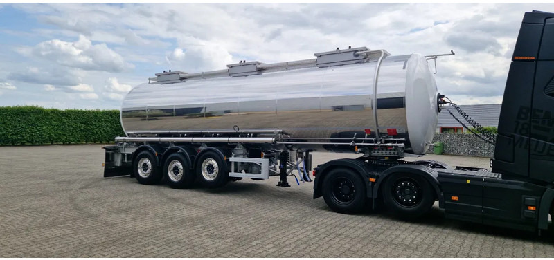 Magyar 32000 liter levensmiddelen tankoplegger NEW/NIEUW/NEU - Tankauflieger: das Bild 4 Magyar 32000 liter levensmiddelen tankoplegger NEW/NIEUW/NEU - Tankauflieger: das Bild 4