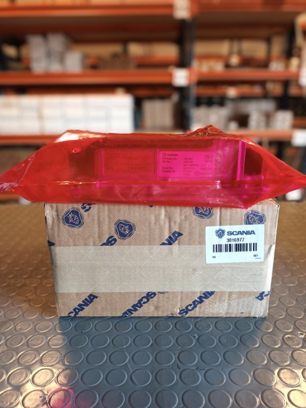 SCANIA ECU EMS DC13.147 S8 Euro6 3016977 - Steuergerät für LKW: das Bild 2 SCANIA ECU EMS DC13.147 S8 Euro6 3016977 - Steuergerät für LKW: das Bild 2