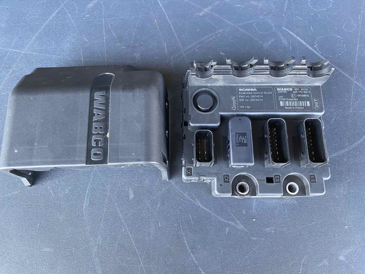 SCANIA ECU SMS ELC4 2674574 - Steuergerät für LKW: das Bild 1 SCANIA ECU SMS ELC4 2674574 - Steuergerät für LKW: das Bild 1