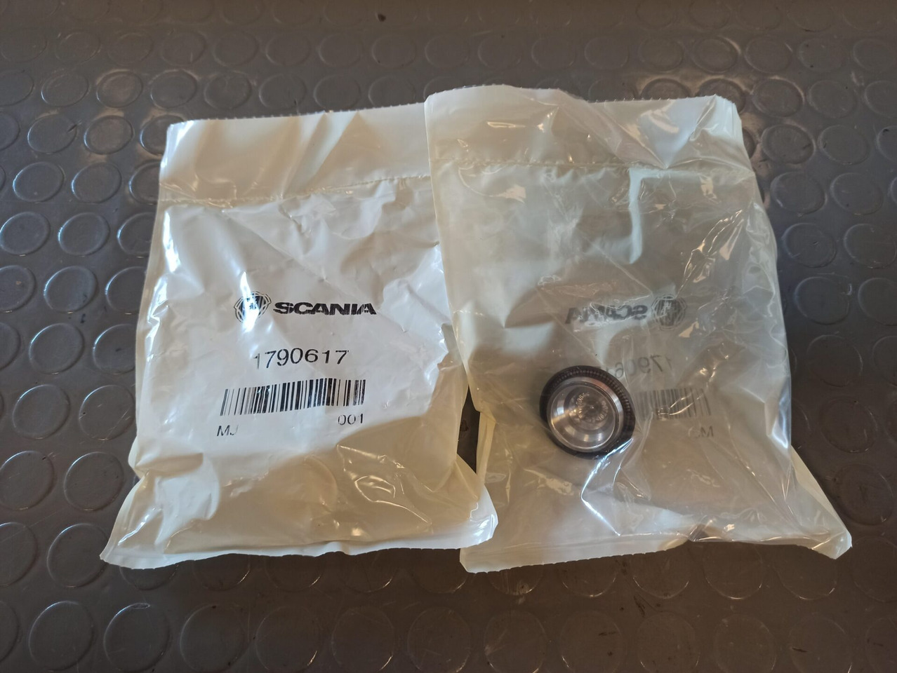 SCANIA PISTON 1790617 - Getriebe und Teile für LKW: das Bild 1 SCANIA PISTON 1790617 - Getriebe und Teile für LKW: das Bild 1