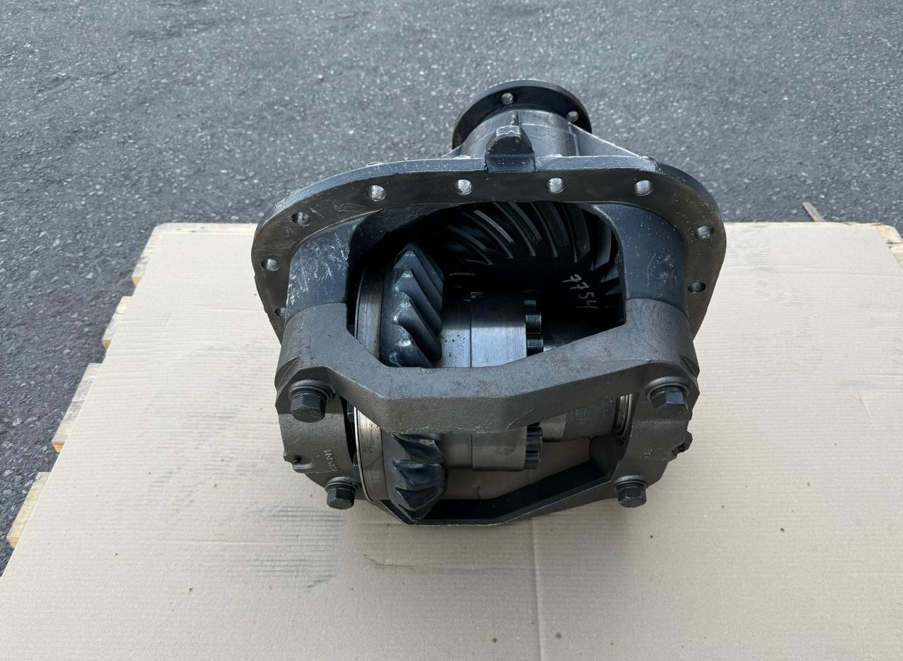 VOLVO Differential Groups 1524977 - Achse und Teile für LKW: das Bild 4 VOLVO Differential Groups 1524977 - Achse und Teile für LKW: das Bild 4