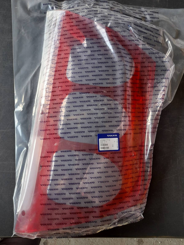 VOLVO LENS 20891710 - Lichter/ Leuchten für LKW: das Bild 3 VOLVO LENS 20891710 - Lichter/ Leuchten für LKW: das Bild 3