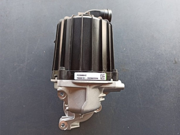 VOLVO OIL SEPERATOR 22999842 - Ölfilter für LKW: das Bild 1 VOLVO OIL SEPERATOR 22999842 - Ölfilter für LKW: das Bild 1