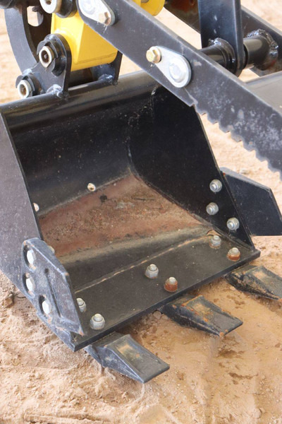 Minibagger AGT Industrial QH12R: das Bild 16