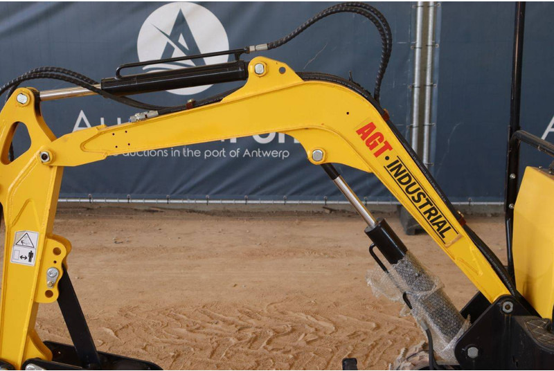 Minibagger AGT Industrial QH12R: das Bild 12