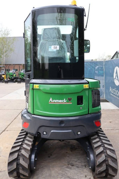 Aameck F27 CDM 6025 - Minibagger: das Bild 4 Aameck F27 CDM 6025 - Minibagger: das Bild 4