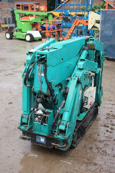 Aichi UJ012 - Kran: das Bild 4 Aichi UJ012 - Kran: das Bild 4