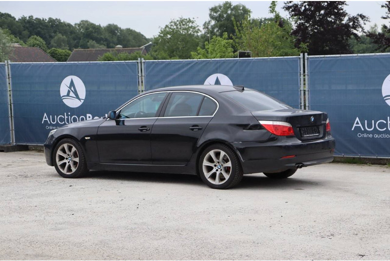 BMW 5 Serie 530i - Limousine: das Bild 3 BMW 5 Serie 530i - Limousine: das Bild 3