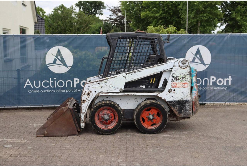 Bobcat S100 - Radlader: das Bild 2 Bobcat S100 - Radlader: das Bild 2