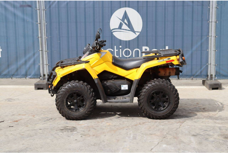 Bombardier Outlander 650 XT - Quad: das Bild 2 Bombardier Outlander 650 XT - Quad: das Bild 2