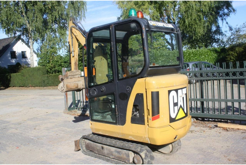 Caterpillar 301.6C - Minibagger: das Bild 5 Caterpillar 301.6C - Minibagger: das Bild 5