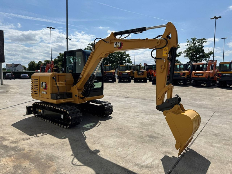 Caterpillar 305.5E2 - Kettenbagger: das Bild 3 Caterpillar 305.5E2 - Kettenbagger: das Bild 3