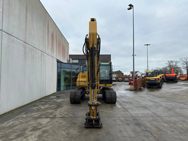 Caterpillar 323DL - Kettenbagger: das Bild 2 Caterpillar 323DL - Kettenbagger: das Bild 2