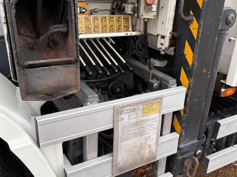 DAF AE75PC - Ladekran: das Bild 3 DAF AE75PC - Ladekran: das Bild 3