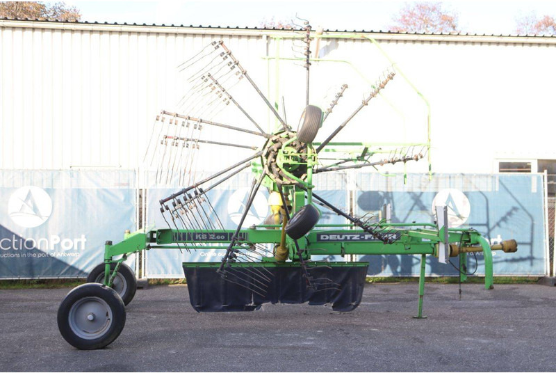 Deutz Fahr KS 2.60 - Heuwender/ Wenderechen: das Bild 1 Deutz Fahr KS 2.60 - Heuwender/ Wenderechen: das Bild 1