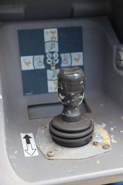 Gelenkarmbühne Dino 205RXT: das Bild 17 Gelenkarmbühne Dino 205RXT: das Bild 17