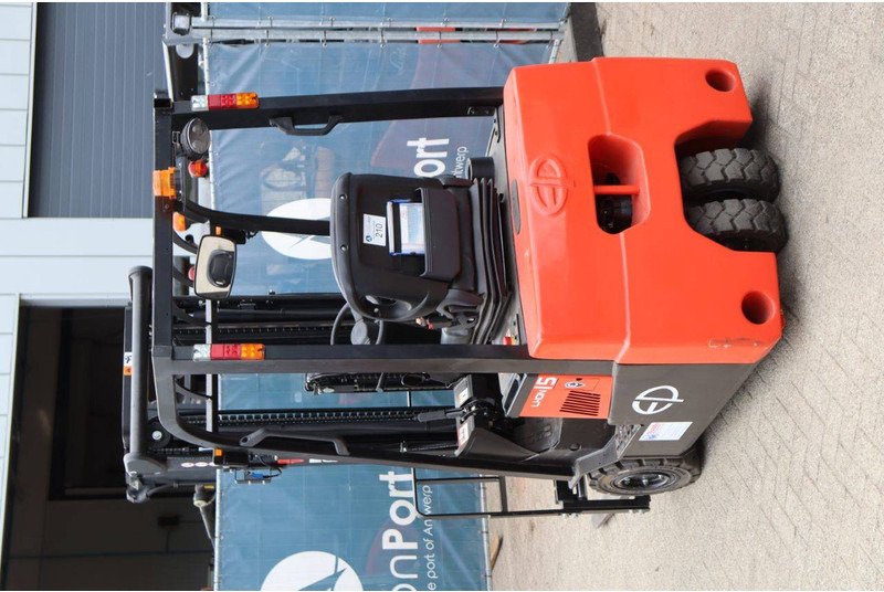 EP Equipment LION 15 (CPD15TVL) - Elektrostapler: das Bild 4 EP Equipment LION 15 (CPD15TVL) - Elektrostapler: das Bild 4